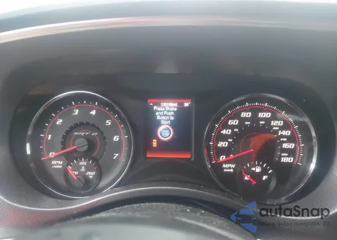 2013 Dodge Charger Srt8 Super Bee z USA, uszkodzony, nr VIN 2C3CDXGJ0DH533934